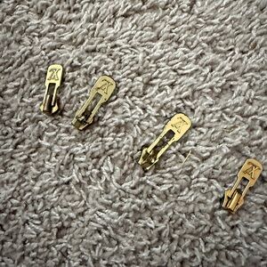 Louis Vuitton Gold Zipper Pull